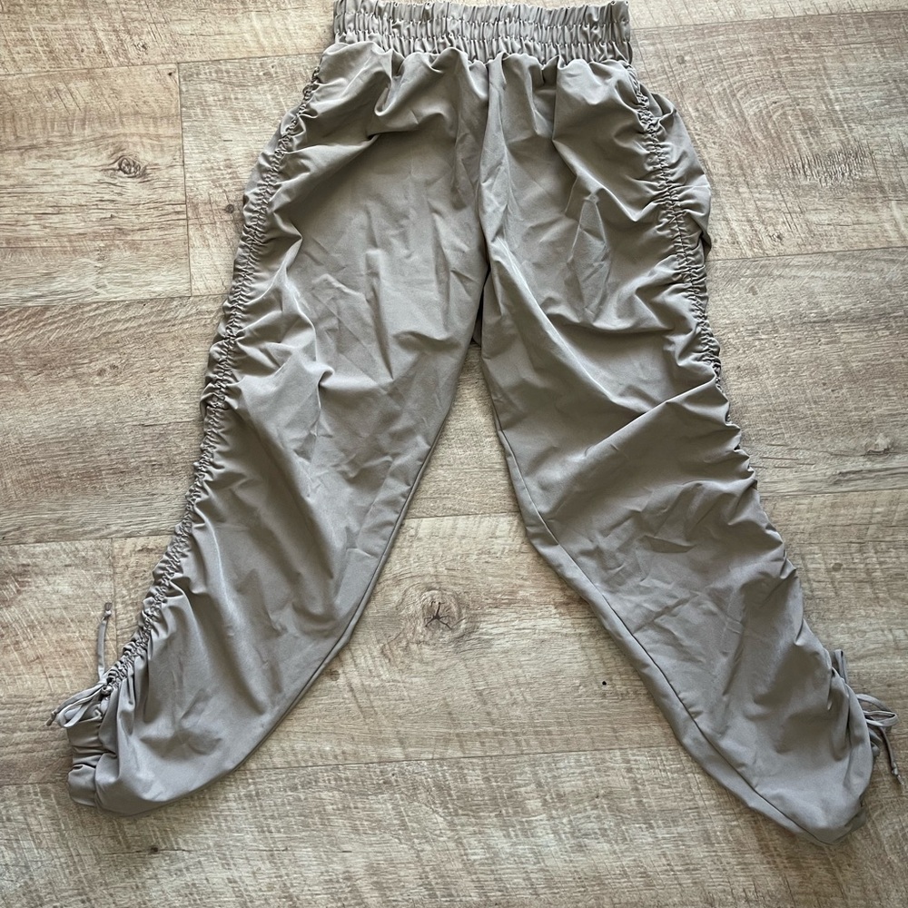 5 Dancewear Tan Cinch Studio Pant